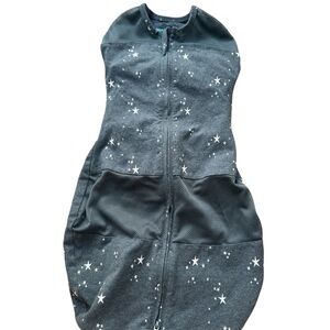 Happiest Baby 2-4M (12-18LBS) Gray Baby Swaddle